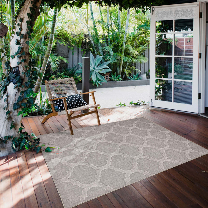  Sophie Grey Area Rug - 6'7\" X 9'6\" Area Rug