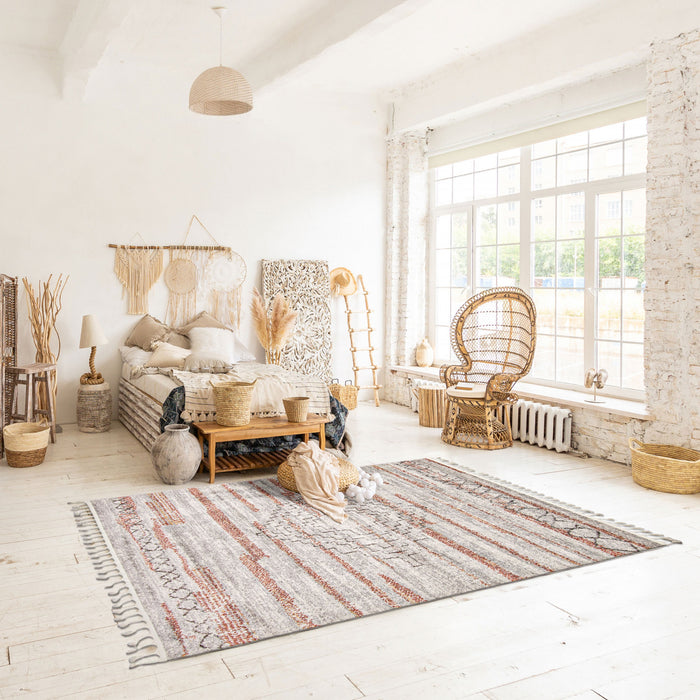 Vera Aztec Ivory/Copper Area Rug - 7'10\" x 10'5\"