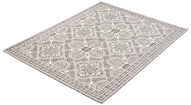 Neisha Traditional Grey Rug 6'7\" X 9'6\" Area Rug