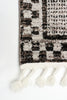 Vera Quattro Ivory/Grey Area Rug - 2'7" x 8'4"