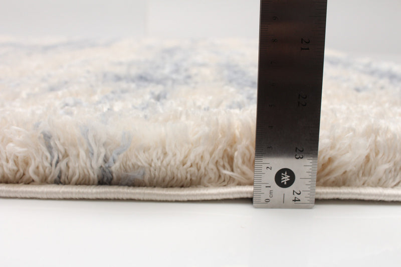 Kei Cream/Light Blue Area Rug - 3'11\" x 5'7\"