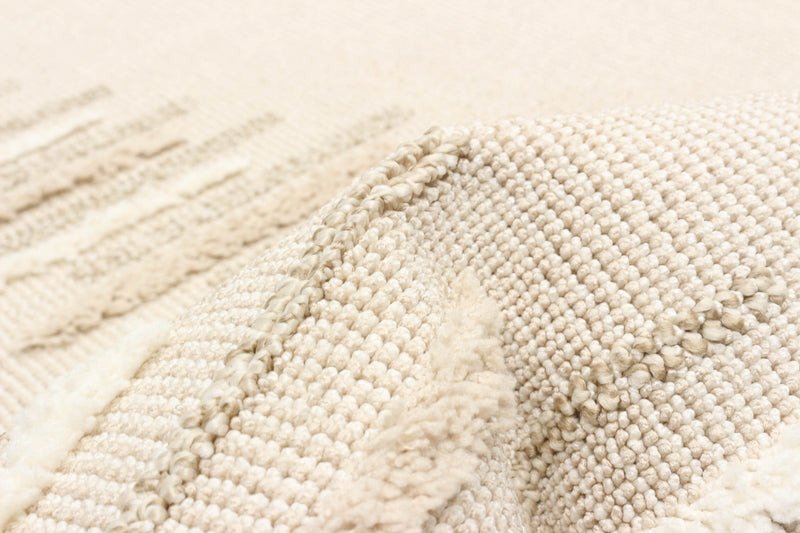 Bree Beige Area Rug - 5'0\" x 7'0\"