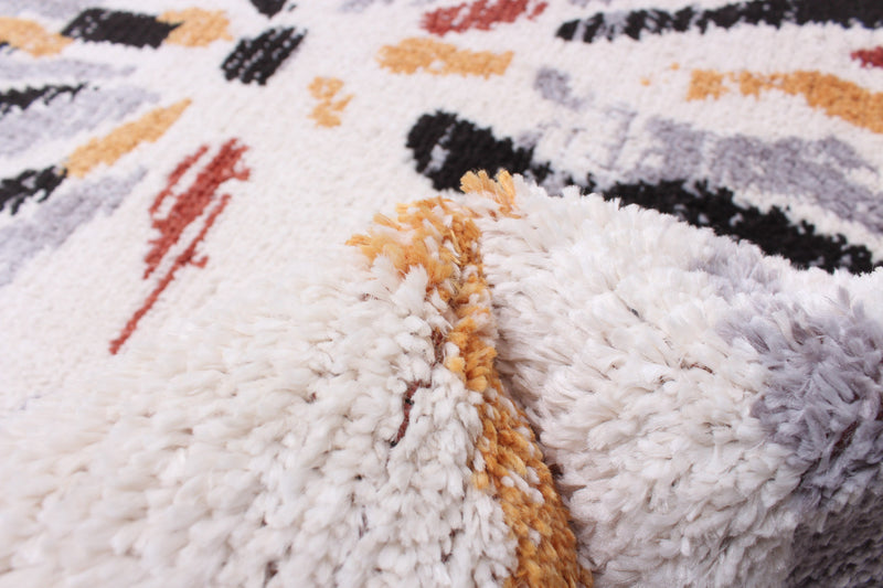 Paloma Sunburst Black, White Area Rug - 6'7\" x 9'6”