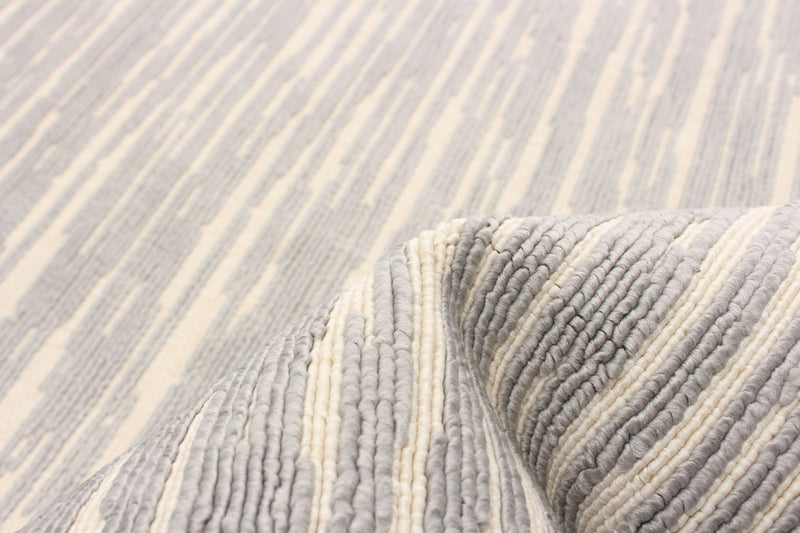 Eadda Light Grey 4'7\" x 6'7\" Area Rug