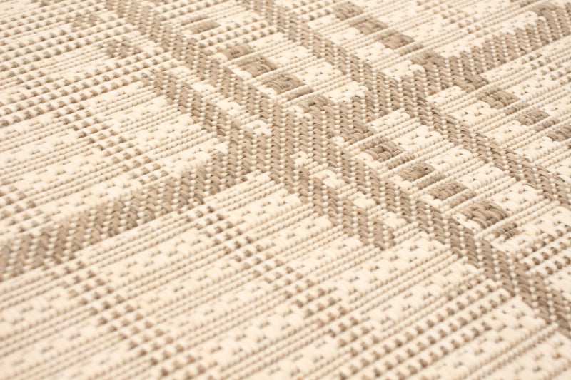 Sadie Burburry Champagne-Taupe Area Rug - 7'10\" x 10'2\"