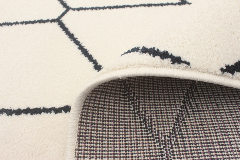 August White-Navy 5'3\" x 7'3\" Area Rug