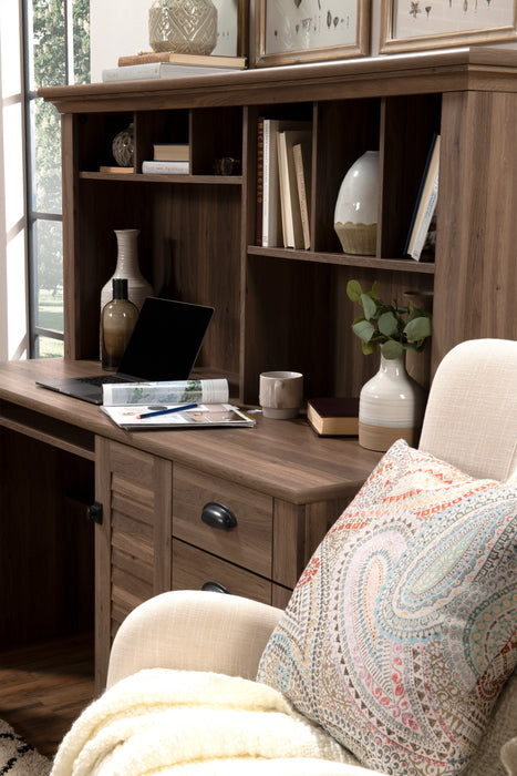 Harbor View 62.25\" Office Desk with Hutch – Salt Oak