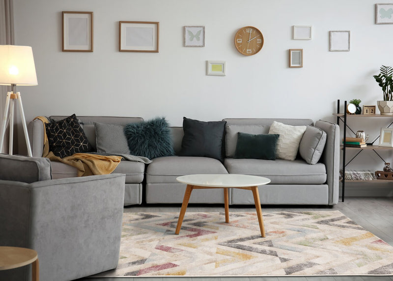 Elvan Area Rug - 5' x 8'
