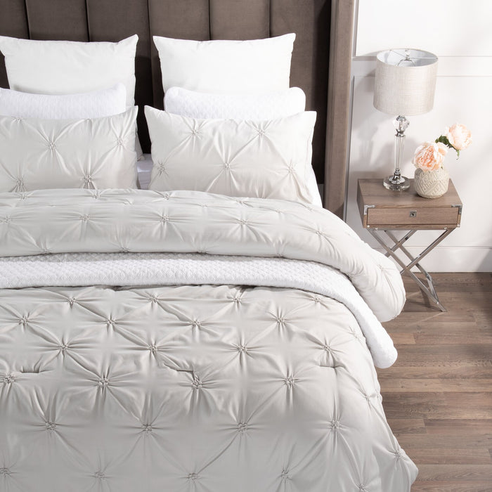 Brianna Light Grey 3-Piece Full/Queen Comforter Set
