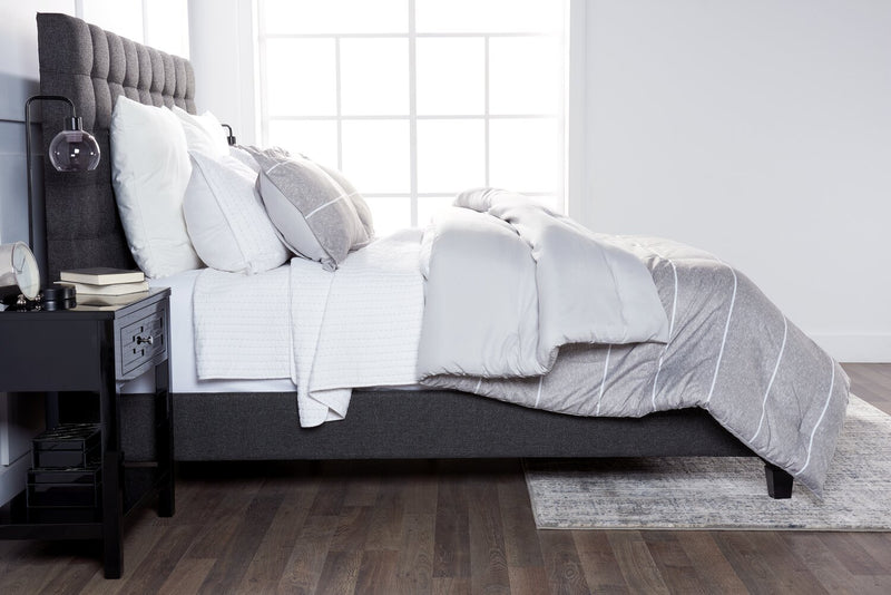 Stripes 3-Piece King Comforter Set - Grey