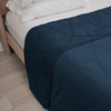 BEDGEAR Queen Cooling Blanket - Navy | Couverture rafraîchissante BEDGEAR pour grand lit - bleu marine
