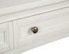 Heron Cove 50" Traditional Sofa Table with Storage and Shelf - White Pine|Table de salon traditionnelle Heron Cove de 50 po avec rangement et tablette - pin blanc