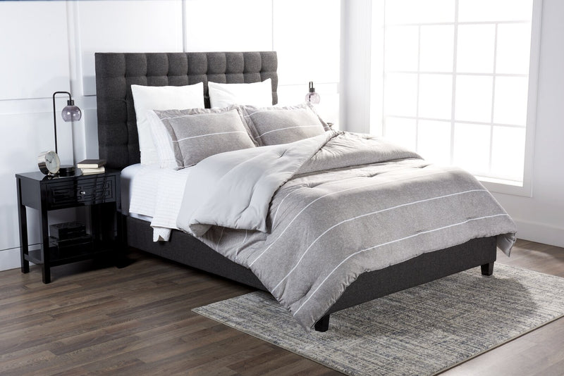 Stripes 3-Piece Full/Queen Comforter Set - Grey