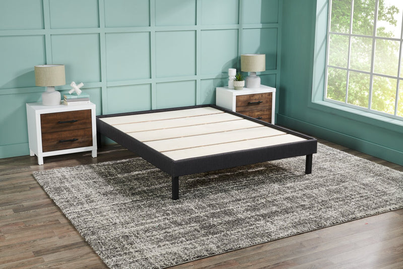 Breeze Queen Platform Base - Black